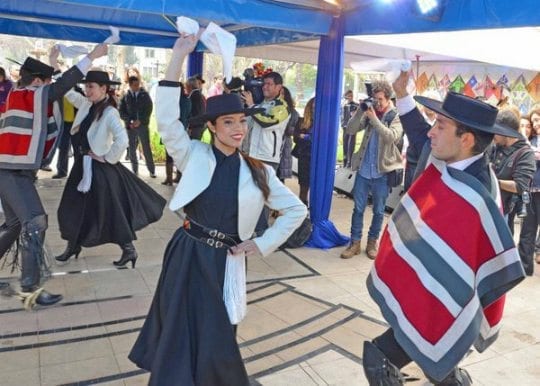 Fiestas patrias, o que fazer em setembro no Chile, fondas